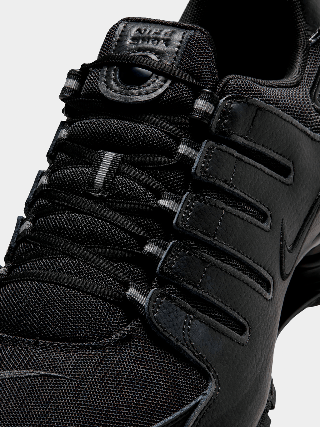 Nike Shox NZ Black Sneaker